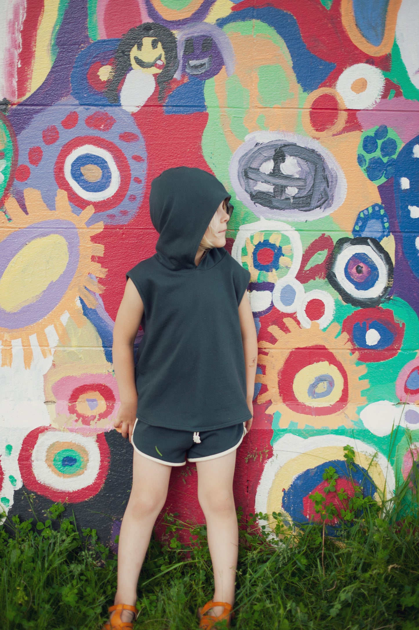 Wide Shoulder Hooded Tank (NB-9/10Y)