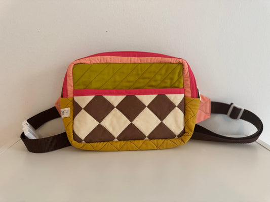 Brown Diagonal Checkers